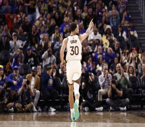 豪华辽足铁,人军团全力,加速冲刺,开云体育,开云体育官网,开云体育app,开云体育平台,KAIYUN,SPORTS,kaiyun登录入口